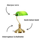Lampe de banquier à abat-jour en verre teinté et bras arqué en laiton