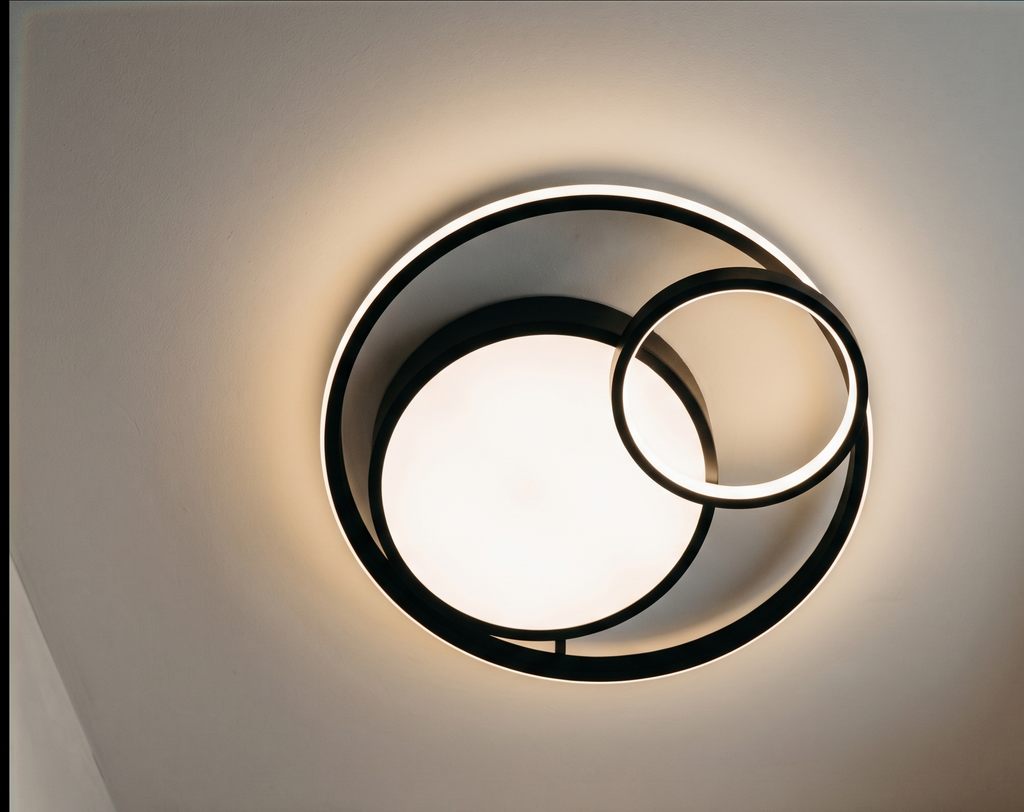 Plafonnier LED en aluminium noir à deux cercles décalés et diffuseur blanc
