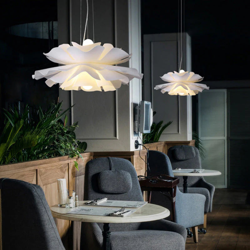 Suspension florale en acrylique blanc, garantie 5 ans